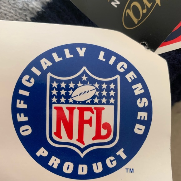 Dallas Cowboys gloves (one size fit most) - Picture 5 of 5